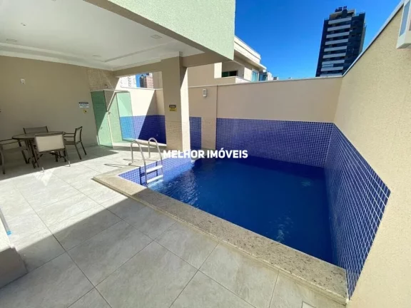 Imagem Apartamento mobiliado à Venda com 2 Suítes e 2 vagas de garagem privativa localizado em Meia Praia Itapema