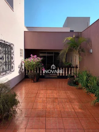 Imagem Casa com 3 dormitórios à venda, 186 m² por R$ 650.000,00 - Jardim Morumbi - Itumbiara/GO
