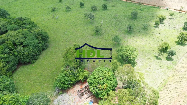 Imagem Chácara 3 Hectares com energia e quintal