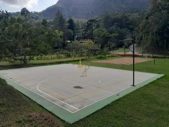 Imagem Casa em Condomínio para Venda em Teresópolis / RJ no bairro Colônia Alpina
