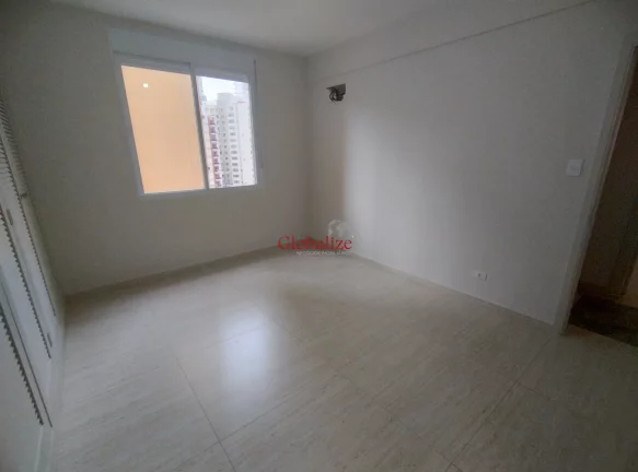 Imagem Apartamento de 3 dormitórios com vaga na rua da praia em Santos por R$965.000,00