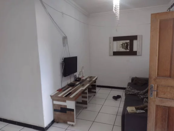 Imagem VENDE-SE CASA COM TERRENO GRANDE CRECI/MG 42.187