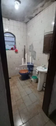 Imagem Casa com Escritura 264m² (8 x 33mts), 3 Dormitórios, 2 Banheiros, Garagem 10 carros, ótimo pra comércio no Jardim Miranda D'Avis, Mauá