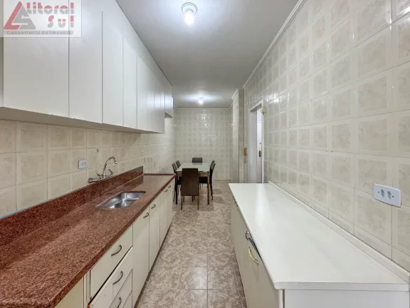 Imagem Apartamento à venda em Praia Grande-SP, bairro Tupi: 1 quarto, 1 sala, 1 banheiro, 1 vaga de garagem, 60m²!