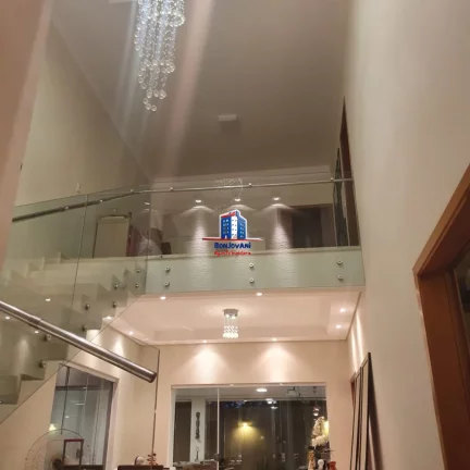 Imagem Casa no Village Damha II com 3 suítes e piscina