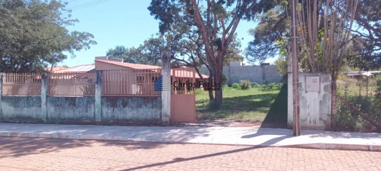 Imagem Casa em Condomínio para Venda em Brasília, Setor Habitacional Tororó (Jardim Botânico), 3 dormitórios, 1 suíte, 2 banheiros, 2 vagas
