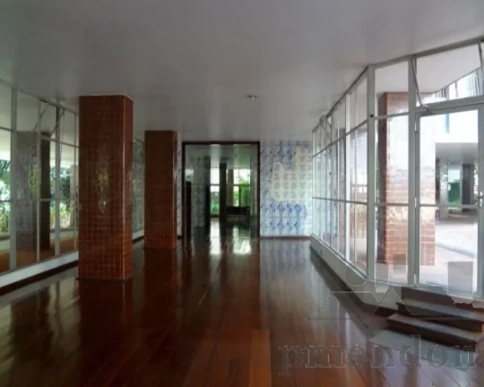 Imagem Apartamento em Higienópolis com 4 quartos (2 suítes) e 3 vagas, 371m²