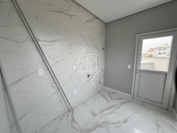 Imagem Casa Alto Padrão para Venda em Florianópolis / SC no bairro Ingleses do Rio Vermelho