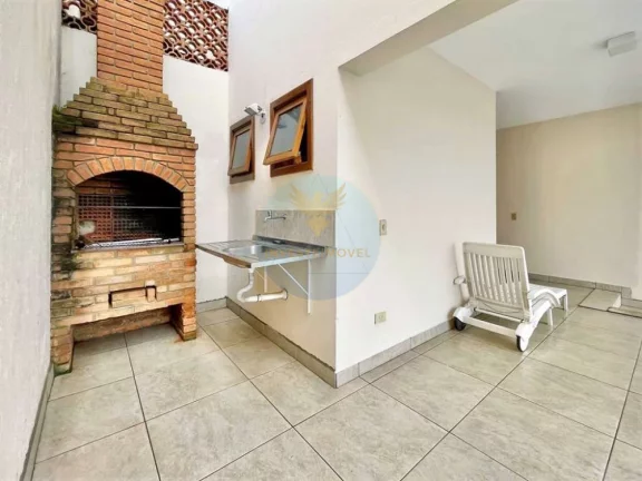 Imagem Casa em Condomínio a Venda no bairro Granja Viana - Carapicuíba, SP