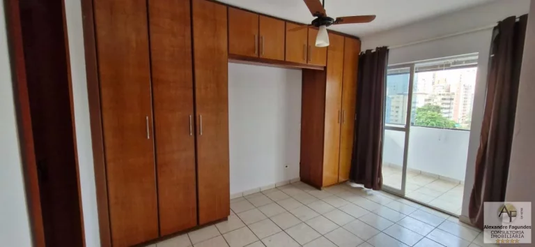 Imagem Apartamento para Venda em Goiânia, SETOR BUENO, 3 dormitórios, 1 suíte, 3 banheiros, 2 vagas