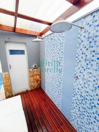 Imagem Casa Mobiliada à venda em Condomínio Fechado em Horto Florestal - Ubatuba/SP.