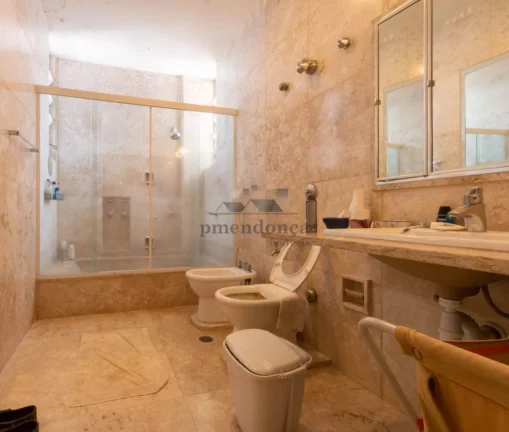 Imagem Apartamento 3 quartos 1 suite, 3 vagas 240m²