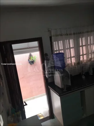 Imagem Casa para Venda em Limeira, Jardim Rossi, 3 dormitórios, 2 banheiros, 2 vagas