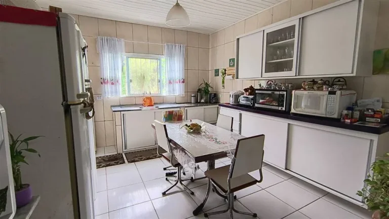 Imagem casa chacara em Peruibe com 3 dormitórios e piscina