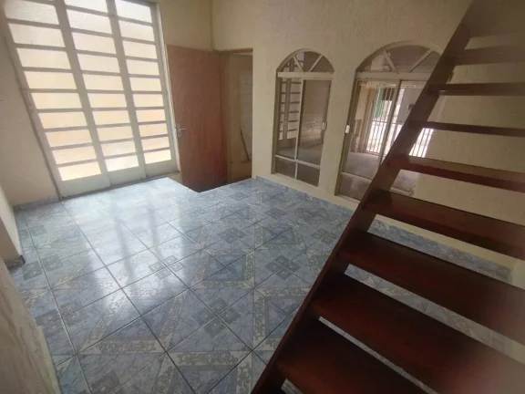 Imagem Casa 70m² com garagem - próximo metrô e shopping