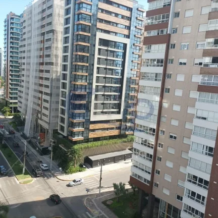 Imagem Apartamento a venda com 2 dormitorios no centro de Torres/RS