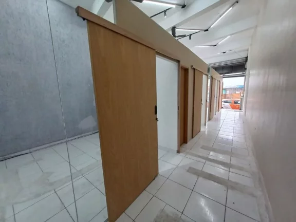 Imagem Salão para alugar, 8 m² por R$ 800,00/mês - Cidade Miguel Badra - Suzano/SP