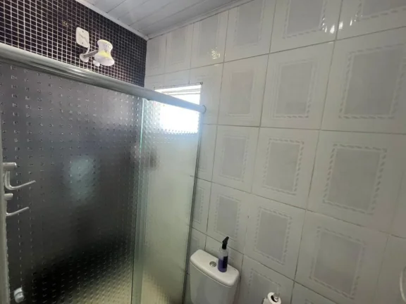 Imagem Espaçosa Casa com Edícula 3 Quartos no Maracanã, Praia Grande