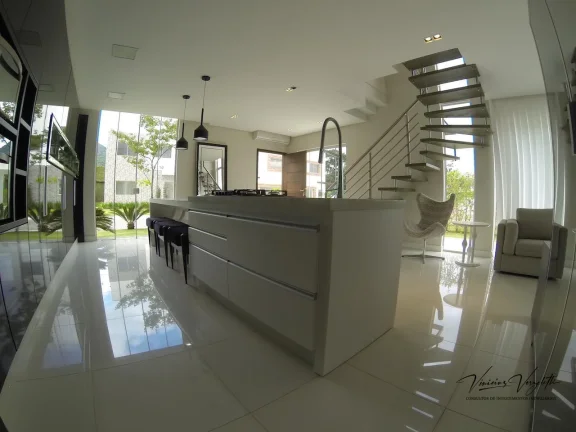 Imagem Casa em Condomínio para Venda em Balneário Camboriú / SC no bairro Barra