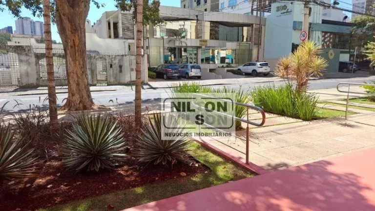 Imagem Apartamento com 1 dormitório para alugar, 38 m² por R$ 4.200,00/mês - Cambuí - Campinas/SP