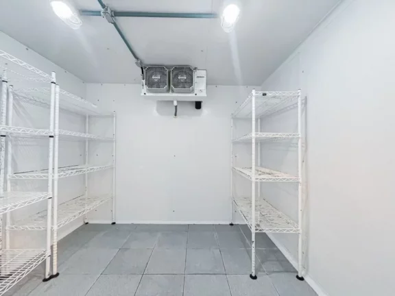 Imagem PREDIO COMERCIAL em São Paulo - SP, Bosque da Saúde