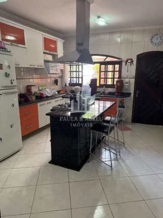 Imagem Sobrado Maravilhoso com 2 dorm. e 2 suíte e garagem para 4 carros