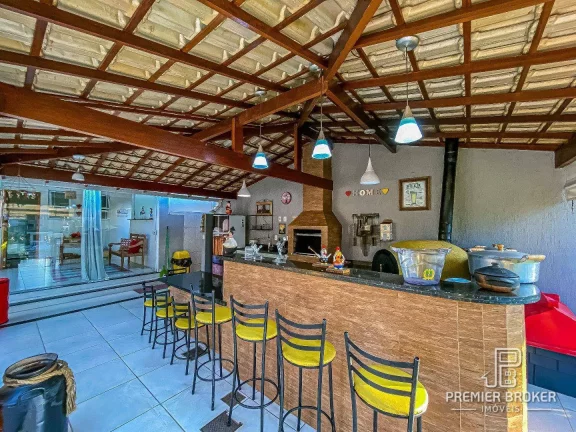 Imagem Casa à venda, 307 m² por R$ 1.800.000,00 - Tijuca - Teresópolis/RJ