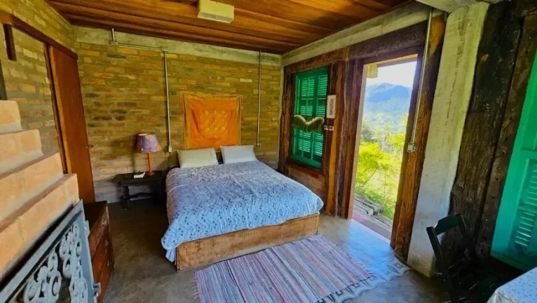Imagem Chácara de Alto Padrão: Vista Exclusiva para a Pedra do Baú