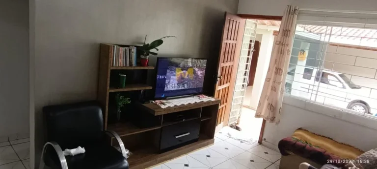 Imagem Casa de condomínio com 3 quartos, à venda no bairro Vila Marumbi em Piraquara!!!