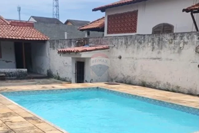 Imagem Ótima casa com 600m2 de terreno, Piscina, três quartos, sendo duas suítes no Jardim Atlântico Oeste, Itaipuaçu, Maricá