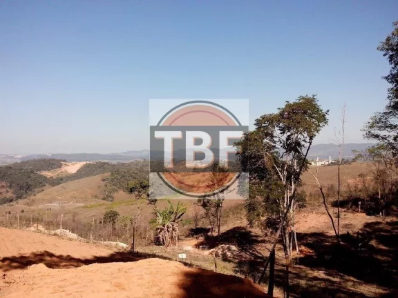 Imagem Terreno de frente para a Dutra em Santa Isabel
