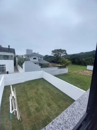 Imagem Casa com 3 dormitórios à venda, 130 m² - Cachoeira do Bom Jesus - Florianópolis/SC