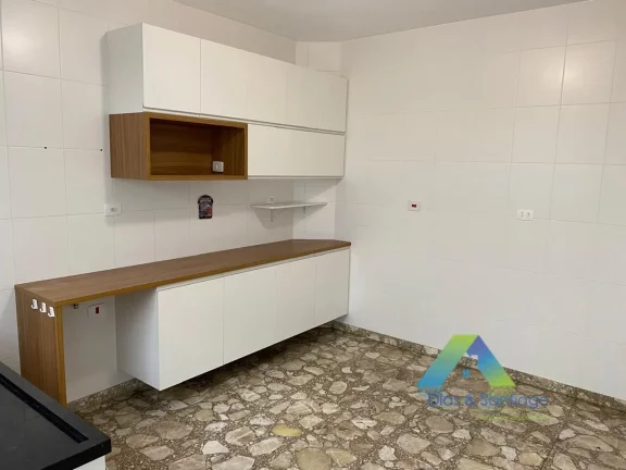 Imagem Sobrado Reformado com 3 Quartos e 4 banheiros para venda no Brooklin/SP!