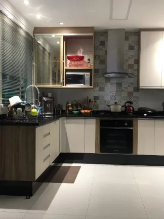 Imagem Sobrado com 2 dormitórios à venda, 120 m² por R$ 480.000,00 - Jardim Estela - Poá/SP