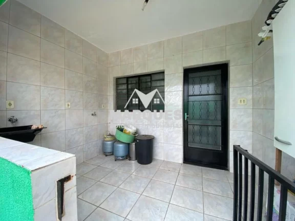 Imagem Casa c/ piscina em Campinas (aceita troca por Apto)