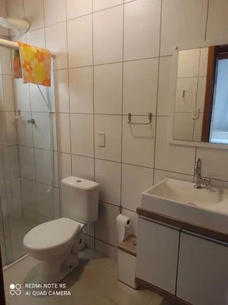 Imagem Apartamento com 2 dormitórios sendo 1 suíte e 1 vaga de garagem em Itapema/SC