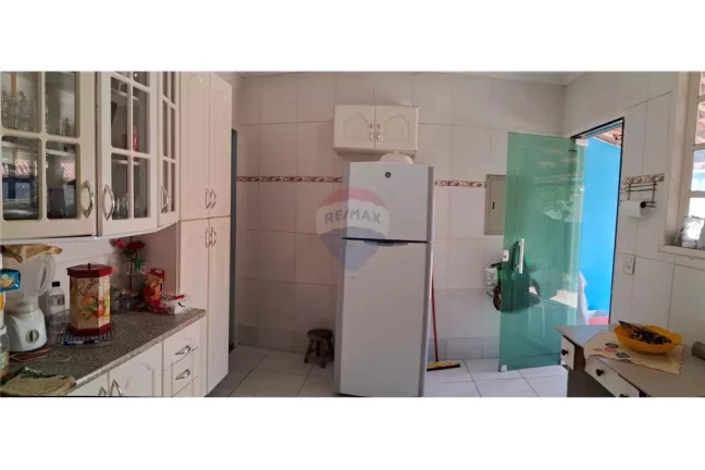 Imagem casa em condomínio com 3 quartos (1 suite)