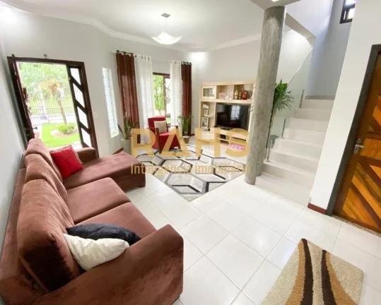 Imagem CASA NO VILA NOVA, PRÓXIMO A RUA XV DE NOVEMBR0 Excelente Sobrado, no Bairro Vila Nova, com 238 m2 ...