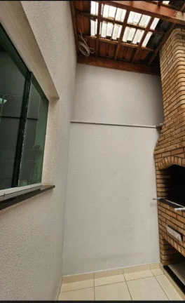 Imagem Sobrado Marvilhoso 180 m² com 3 Dormtorios 3 suites e 4 vagas de Garagens