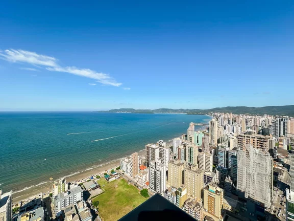 Imagem Cobertura com 5 dormitórios à venda sendo 4 suítes, 460.56 m² por - R$ 12.500.000,00 - Castelo Branco - Itapema/SC