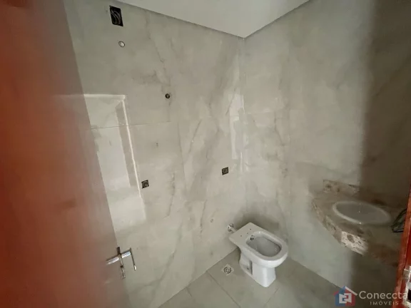 Imagem Cobertura de Alto Padrão à Venda no Campos Elísios – 3 Quartos e Área Externa