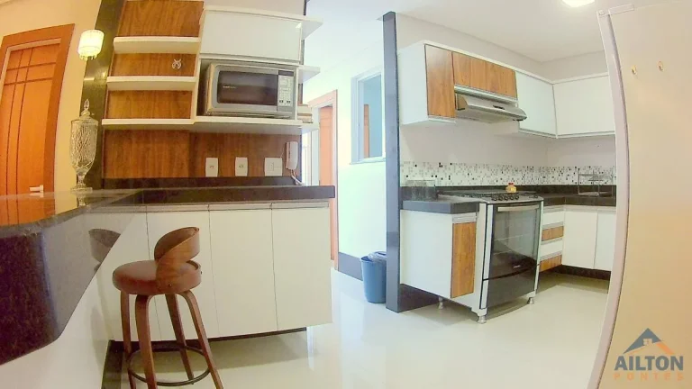 Imagem Apartamento Frente p/ Mar com 4 Suítes à Venda na Praia do Morro - Guarapari/ES