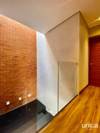 Casa 03 dorm 216m2 semi-mobiliada para venda próximo ao Royal Shopping