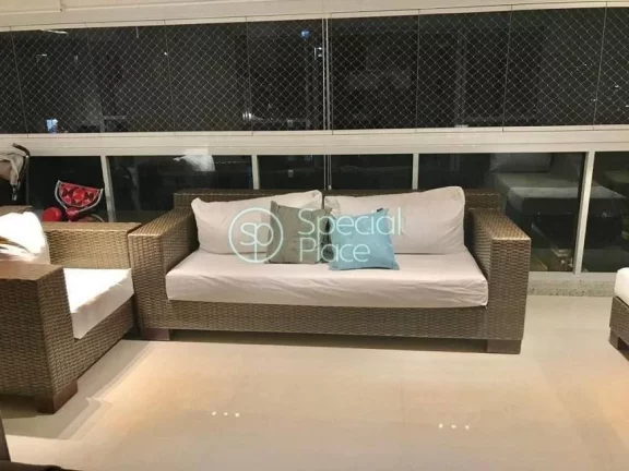 Imagem Apartamento com 204m², andar alto em Moema Índios. Ensolarado, sala ampla integrada a varanda gour...