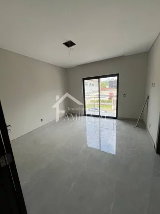 Imagem Geminado no Saguaçu com 149m²