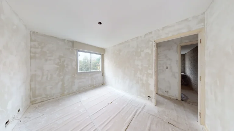 Imagem Apartamento em Reforma 156M², 3Q, 1 Banheiro, 2 Vagas.
