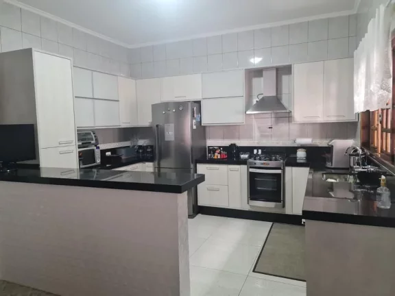 Imagem Casa com 5 dormitórios à venda, 287 m² por R$ 1.600.000,00 - Vila Acoreana - Poá/SP