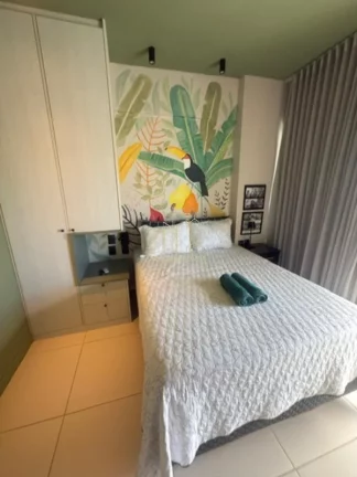 Imagem Excelente apartamento decorado com três quartos varanda a venda na Barra