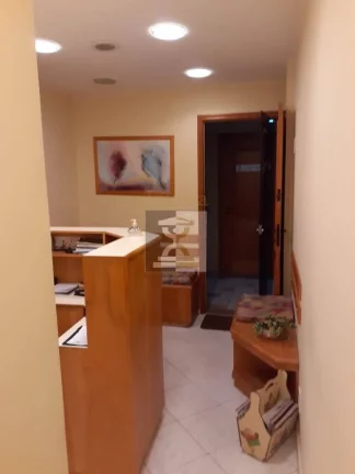 Imagem Recreio dos Bandeirantes - Sala consultório médico montado - 32 m2
