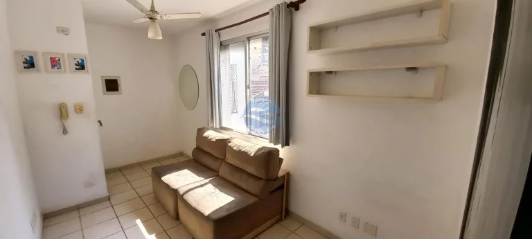 Imagem Apartamento venda na quadra da praia no Boqueirão em Santos